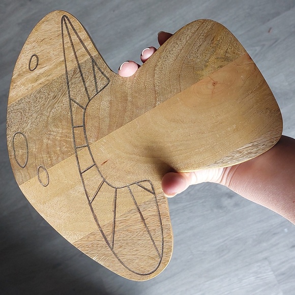 Mushroom Shaped Serving/Cutting Board - Picture 10 of 11